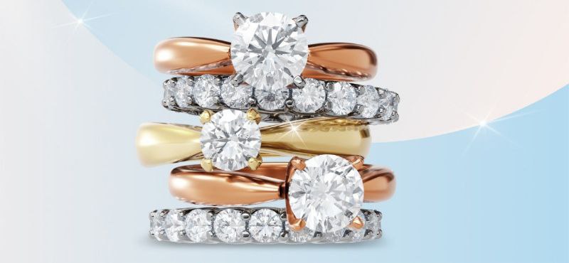 ADAMAS: скидка 35% и подвеска в подарок